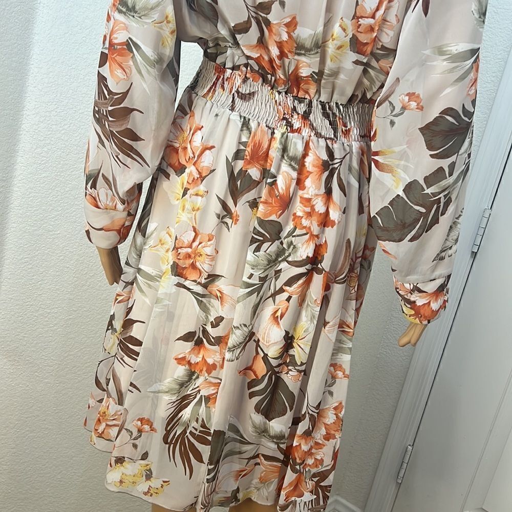 Enfocus Dress Size 14P V Neck Floral Long Sleeve Sheer Lined Skirt Elastic Waist - Picture 8 of 11